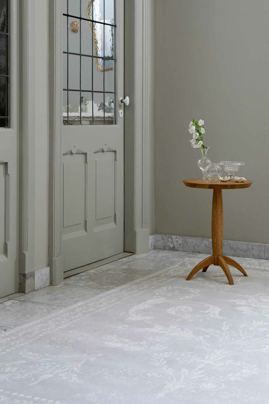 Laura Ashley Josette Dove Grey 081401 interior A