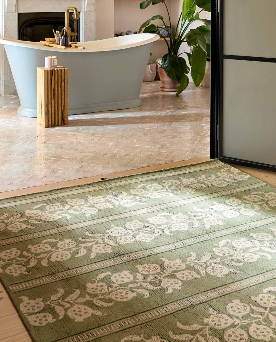 Sanderson Anaar Forest Green 148007 interior B