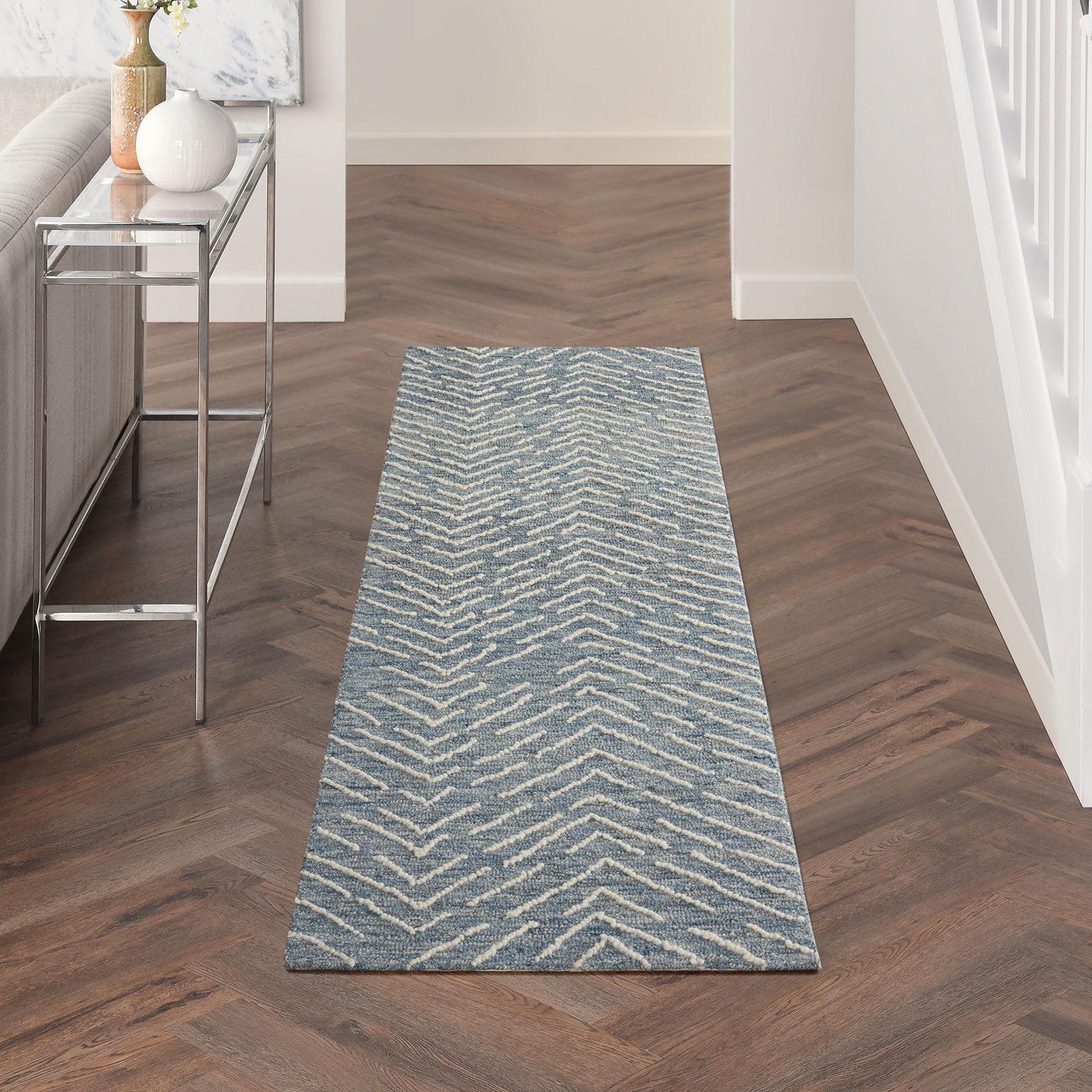 Nourison tapete Colorado CLR02 INDIV INDIGO IVORY 2x8 099446786289 interior 1