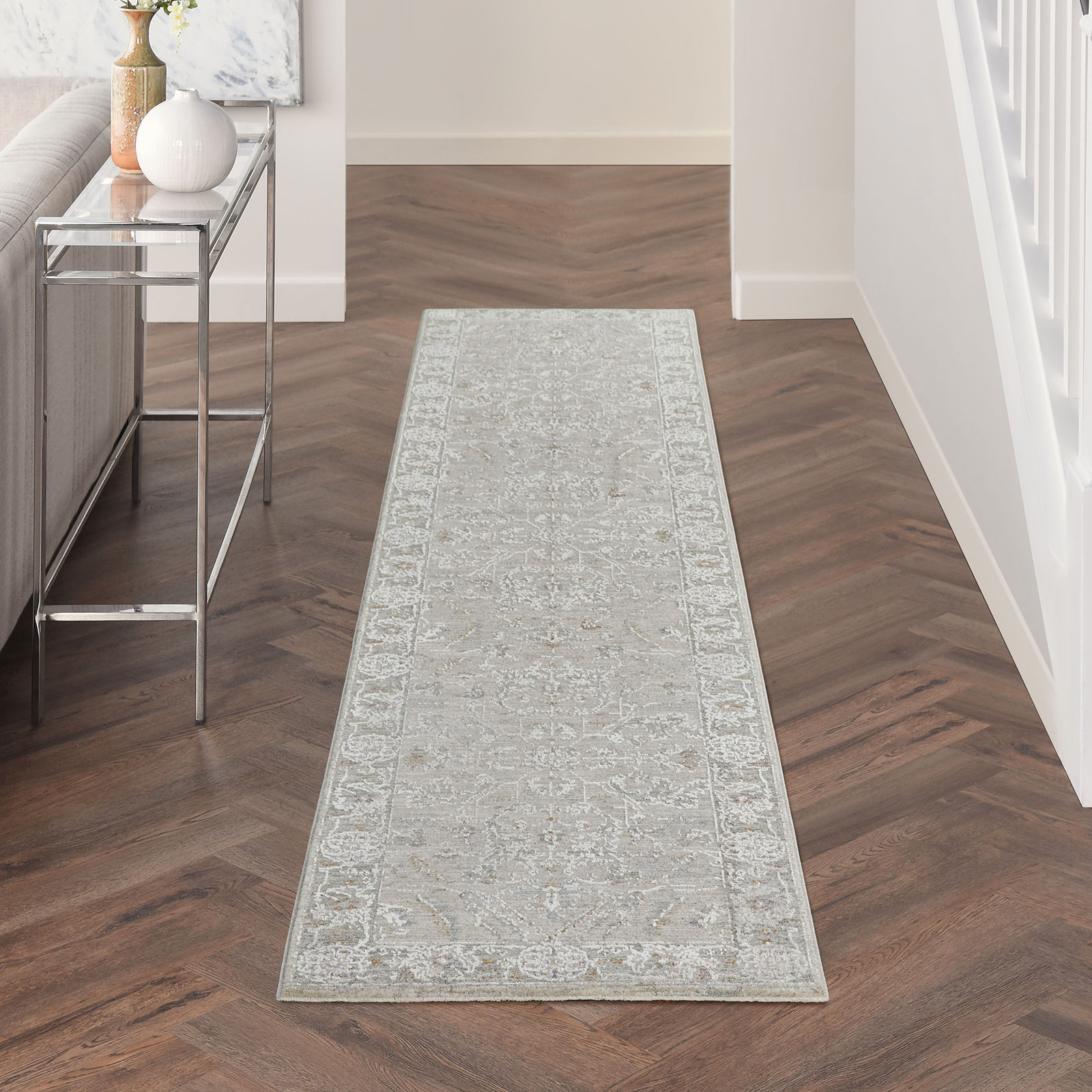 Nourison tapete Infinite IFT01 LTGRY LIGHT GREY 2x10 099446805065 interior 1