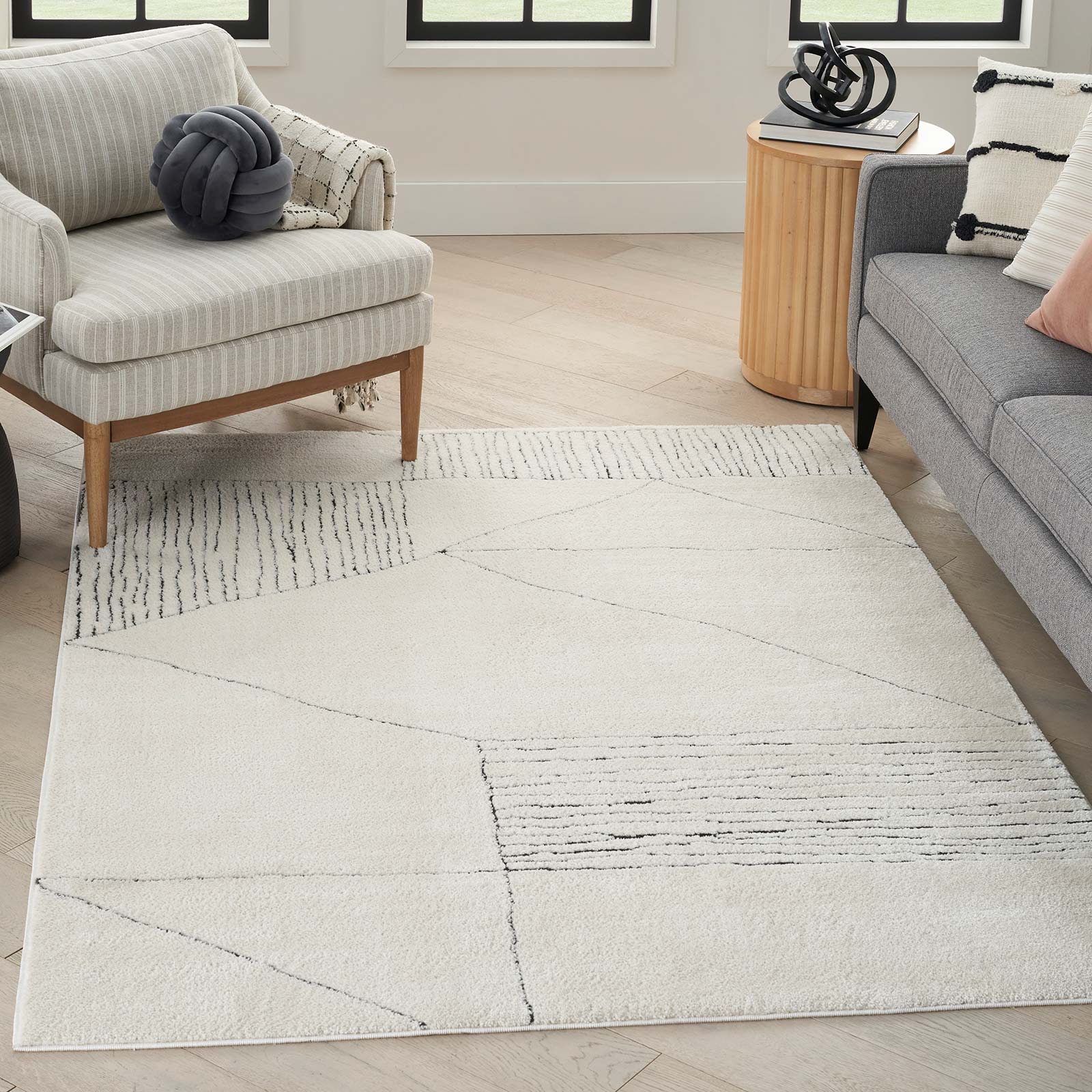Nourison tapete Modern Comfort MNC02 IVBLK IVORY BLACK 5x7 099446902146 interior 1